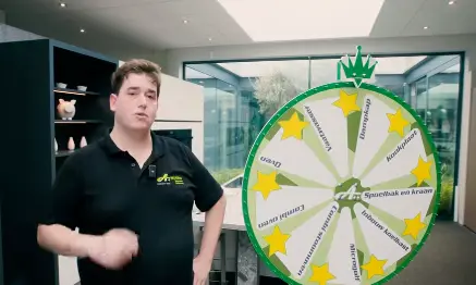 Davy - Zaakvoerder A+ Keukens licht de 10% keukenactie toe